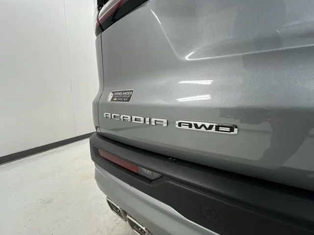 New 2026 Sterling Metallic GMC Elevation image 32