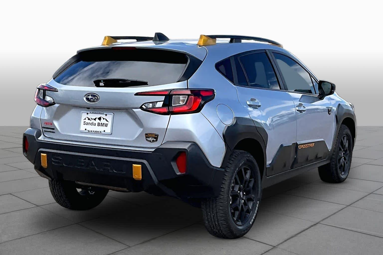Used 2025 Ice Silver Metallic Subaru Wilderness image 10