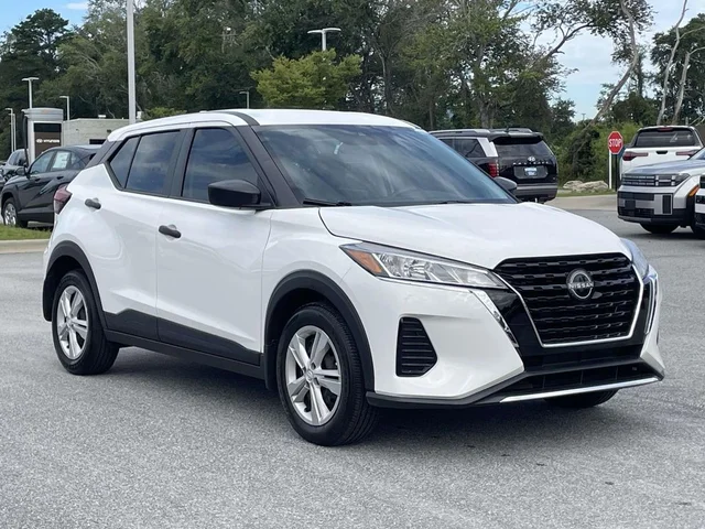 2024 Nissan Kicks S