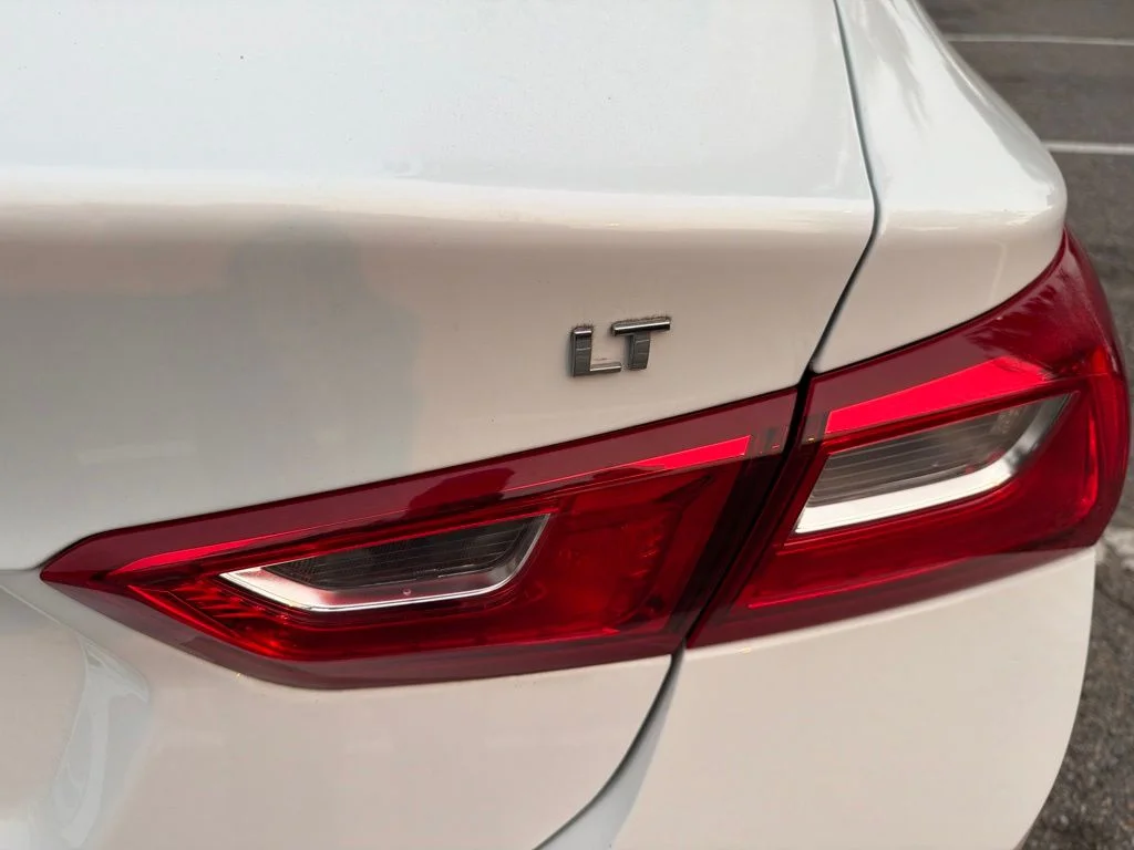 Used 2023 White Chevrolet LT image 5