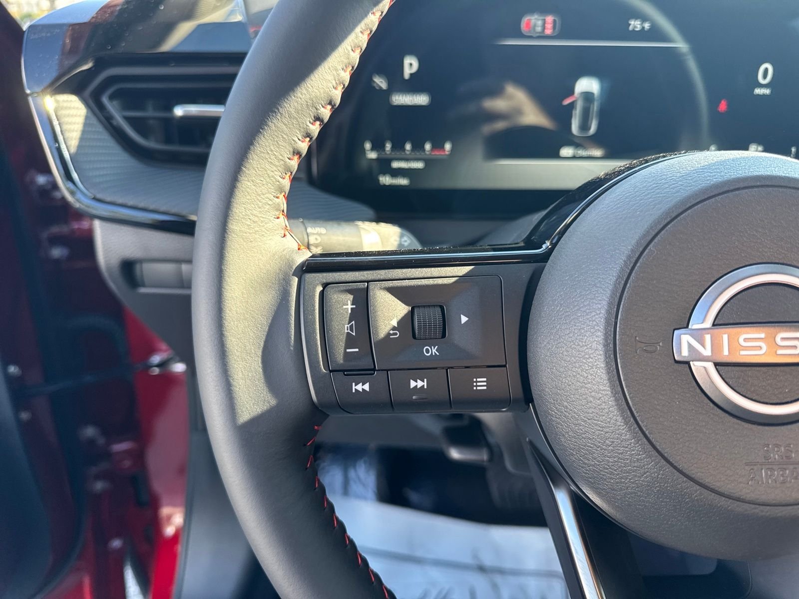 New 2026 Nissan Kicks SR 4D Sport Utility