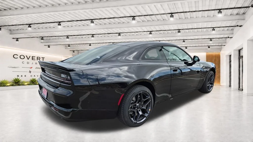 New 2026 Diamond Black Crystal Pearlcoat Dodge Scat Pack image 11