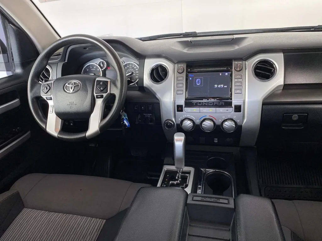 Used 2017 Black Toyota SR5 image 12
