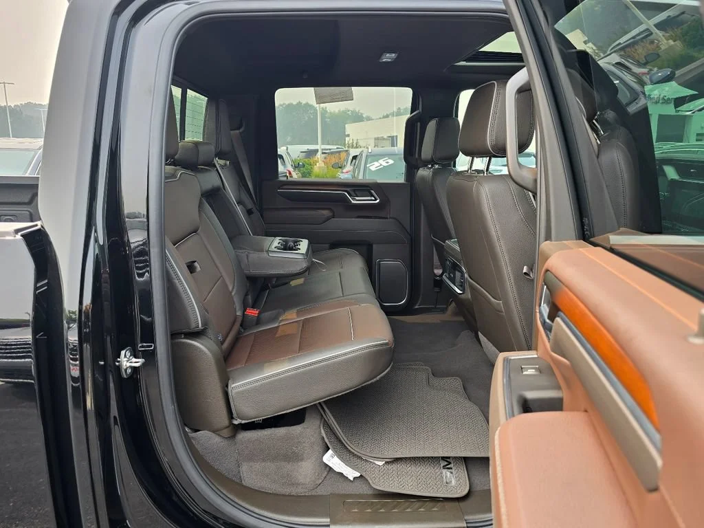 2025 GMC Sierra 2500HD Denali - Photo 27