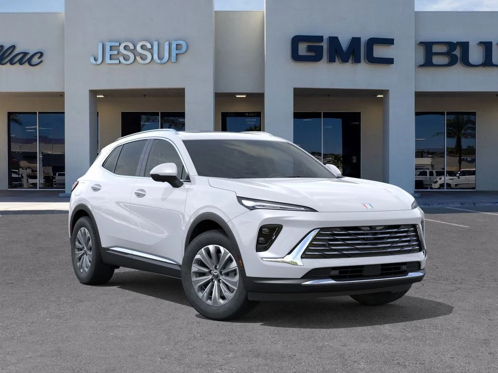 New 2026 Summit White Buick Preferred image 7