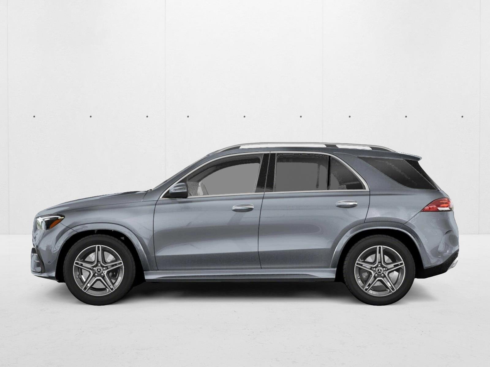 New 2026 Manufaktur Moonlight White Magno Mercedes-Benz GLE 450 image 3