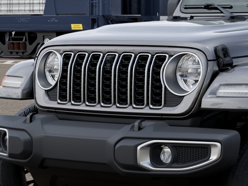 New 2026 Granite Crystal Metallic Clear-Coat Exterior Paint Jeep Sahara image 24