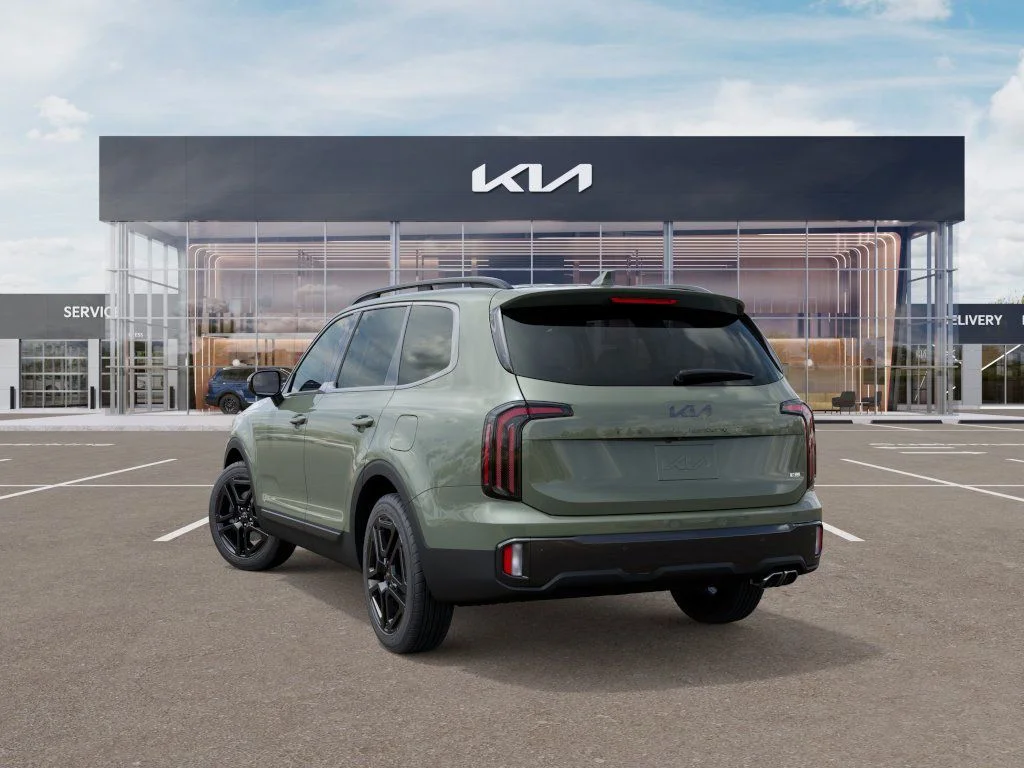 New 2025 Jungle Green Kia SX X-Line image 3
