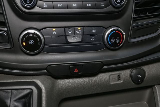 Used 2025  Ford Base image 22