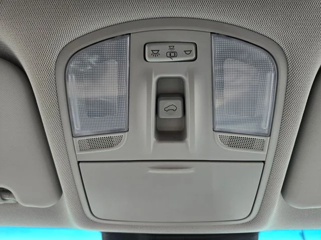 Used 2019 Silver Hyundai SEL image 27