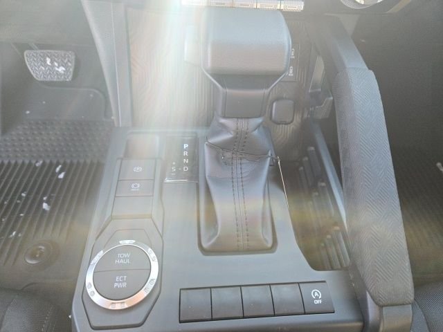 2026 Toyota Tacoma SR5 - Photo 18