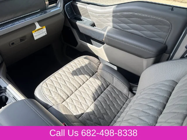 New 2026 Star White Metallic Tri-Coat Ford F-350® Platinum® image 17