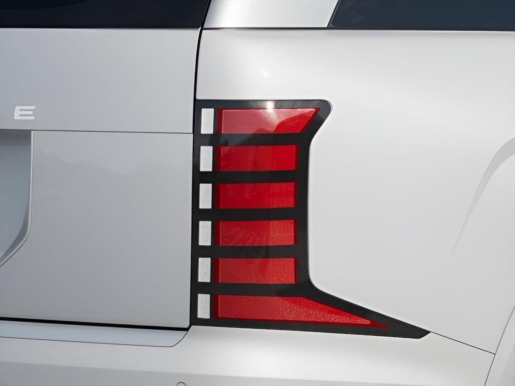 New 2026 White Hyundai Calligraphy FWD image 17