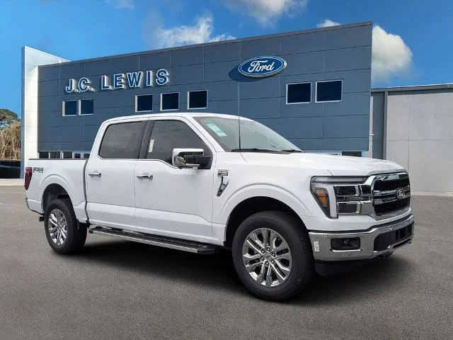 New 2026 Oxford White Ford Lariat image 31