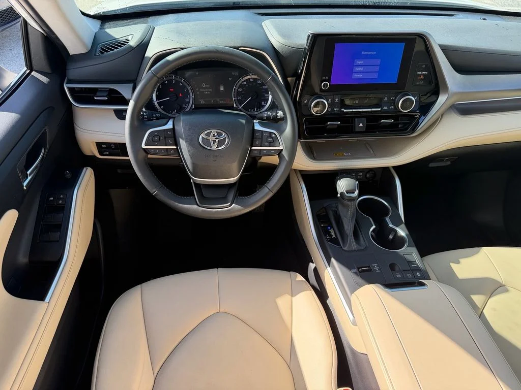 Used 2024 Beige Toyota XLE image 13