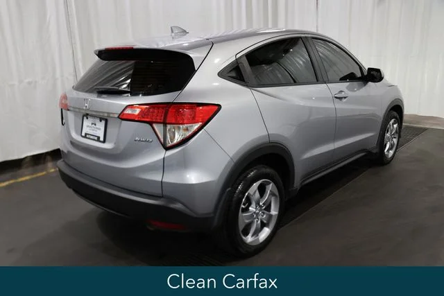 Used 2022 Silver Honda LX image 3