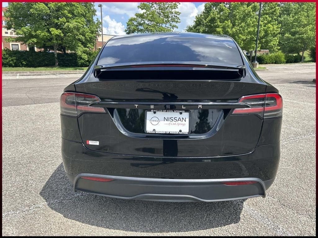 Used 2024  Tesla Base image 6