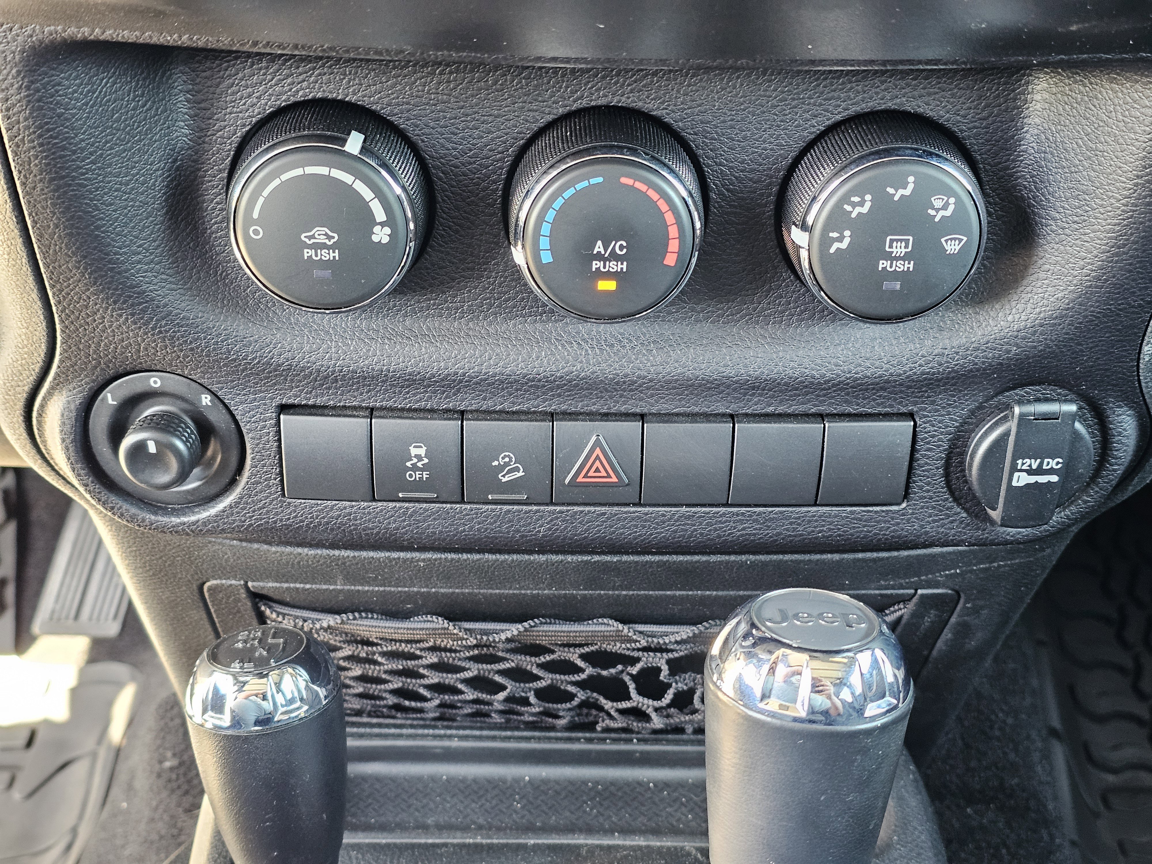 2018 Jeep Wrangler JK Unlimited Sport S - Photo 25