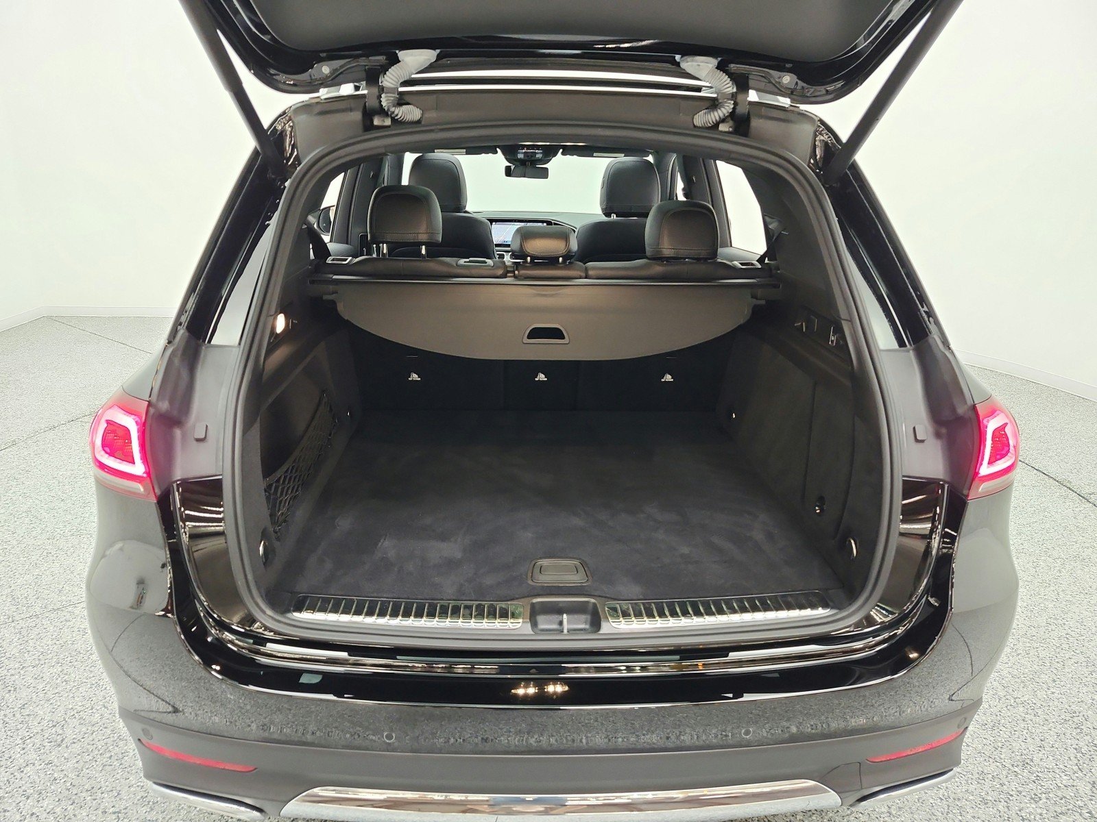 Used 2023 Black Mercedes-Benz GLE 450 4MATIC® SUV image 21