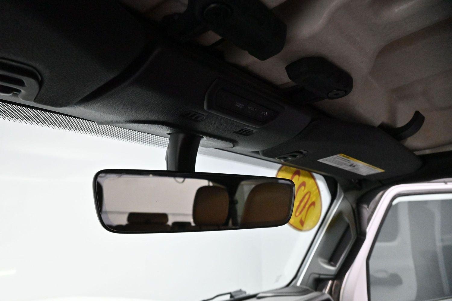Used 2022 Bright White Clearcoat Jeep Unlimited Sahara image 27
