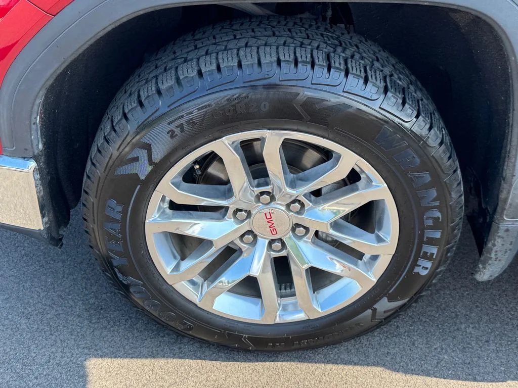 Used 2021 Red GMC SLT image 15