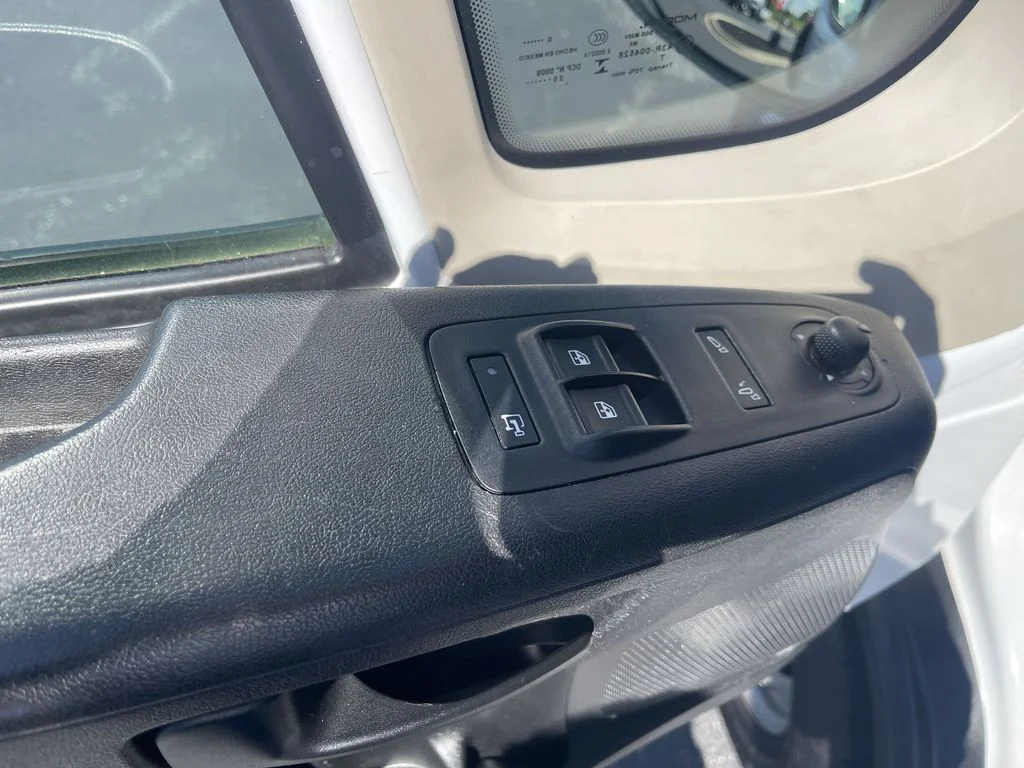 Used 2021 White Ram High Roof image 13
