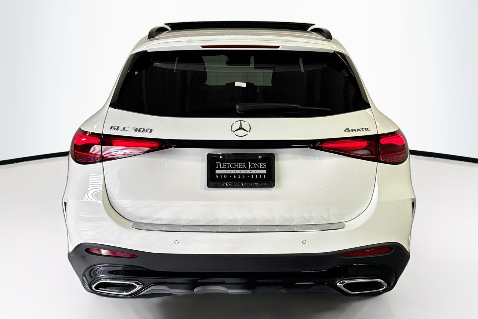 New 2026 Polar White Mercedes-Benz GLC 300 image 6