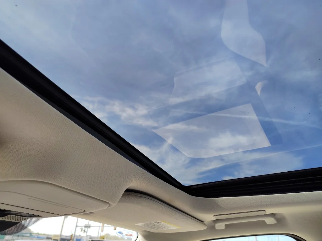 Used 2025 Agate Black Metallic Ford Platinum image 26