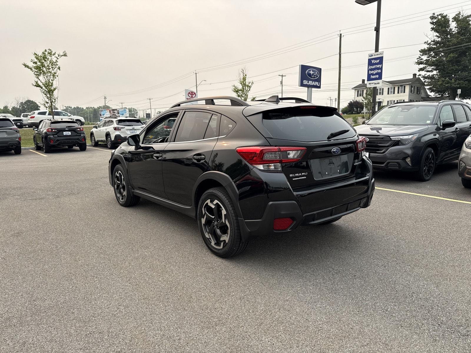 Used 2021 Crystal Black Silica Subaru Limited image 5