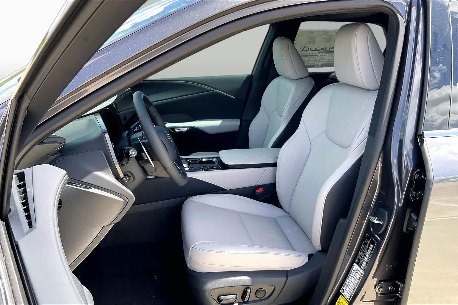 New 2026 Cloudburst Gray Lexus PREMIUM PLUS image 17