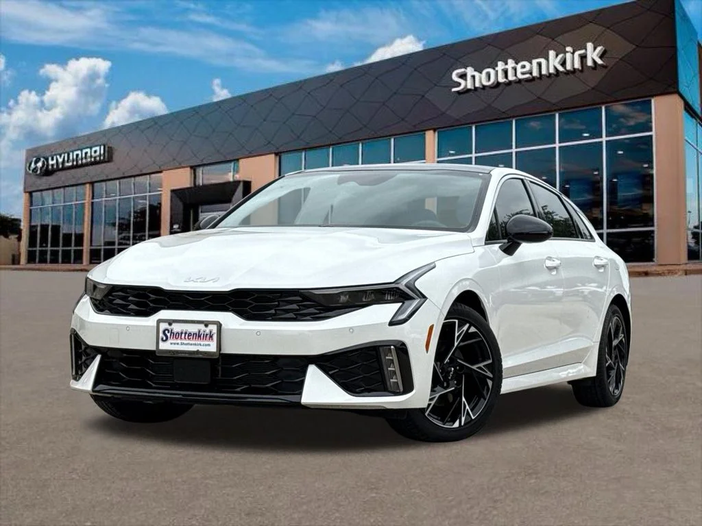 2025 Kia Optima GT-Line FWD's photo