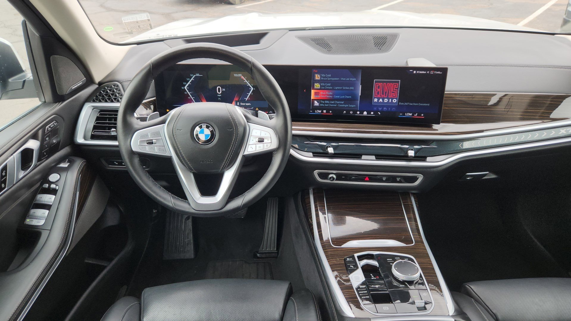 Used 2025 Alpine White BMW xDrive40i image 26