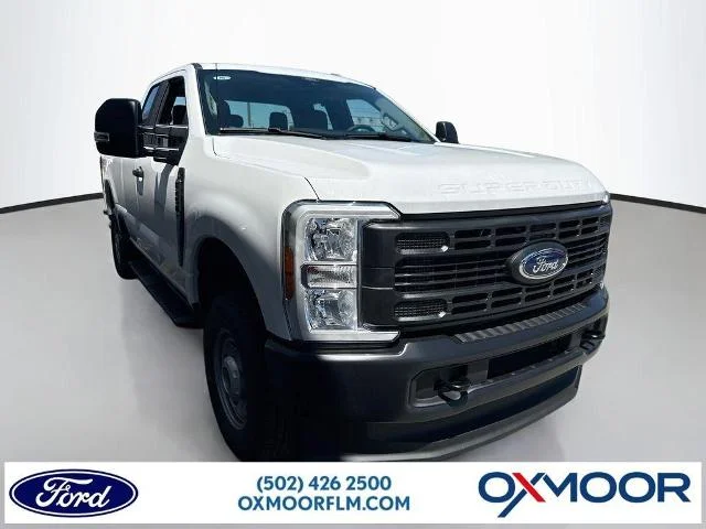 New 2026 Oxford White Ford F-250® XL image 30