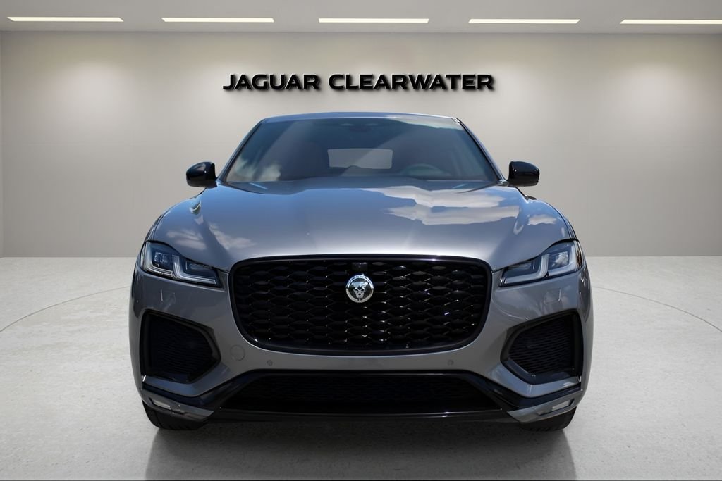 New 2026 Eiger Grey Jaguar P250 R-Dynamic S image 8