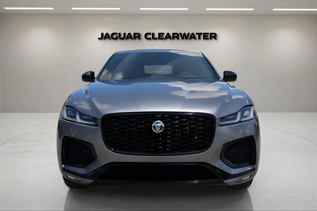2026 Jaguar F-Pace R-Dynamic S - Photo 8