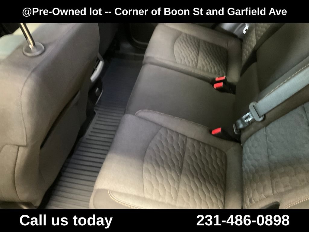 Used 2018 Gray Chevrolet LT image 26