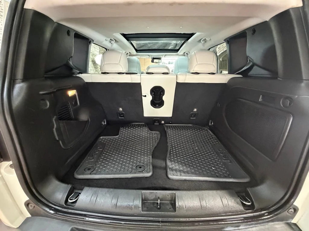 Used 2022 White Jeep Limited image 12