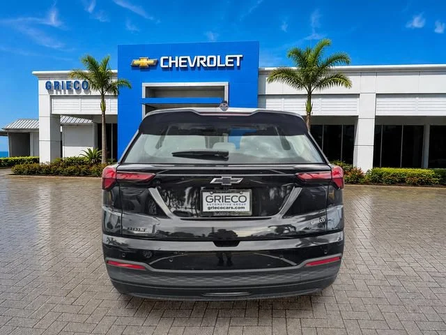 2027 Chevrolet Bolt LT - Photo 9