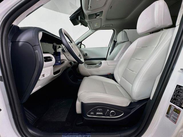 New 2027  Hyundai Calligraphy FWD image 42