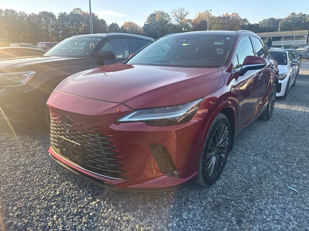 Used 2024 Red Lexus 350 Luxury image 1