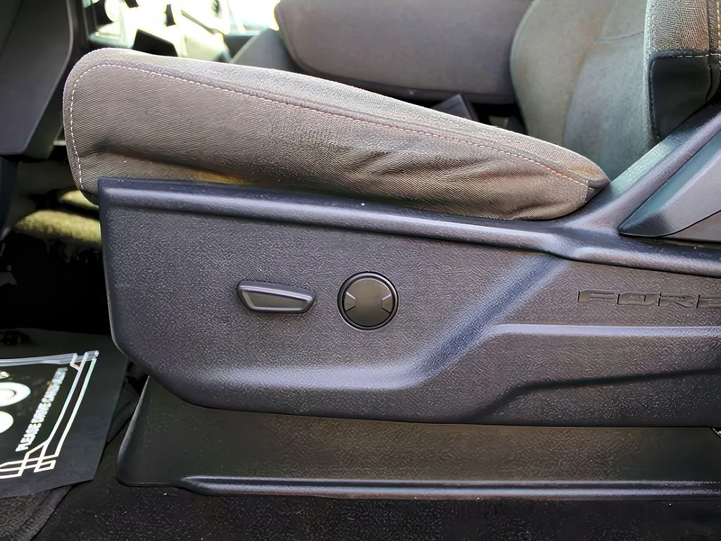 2024 Ford F-150 XLT - Photo 13