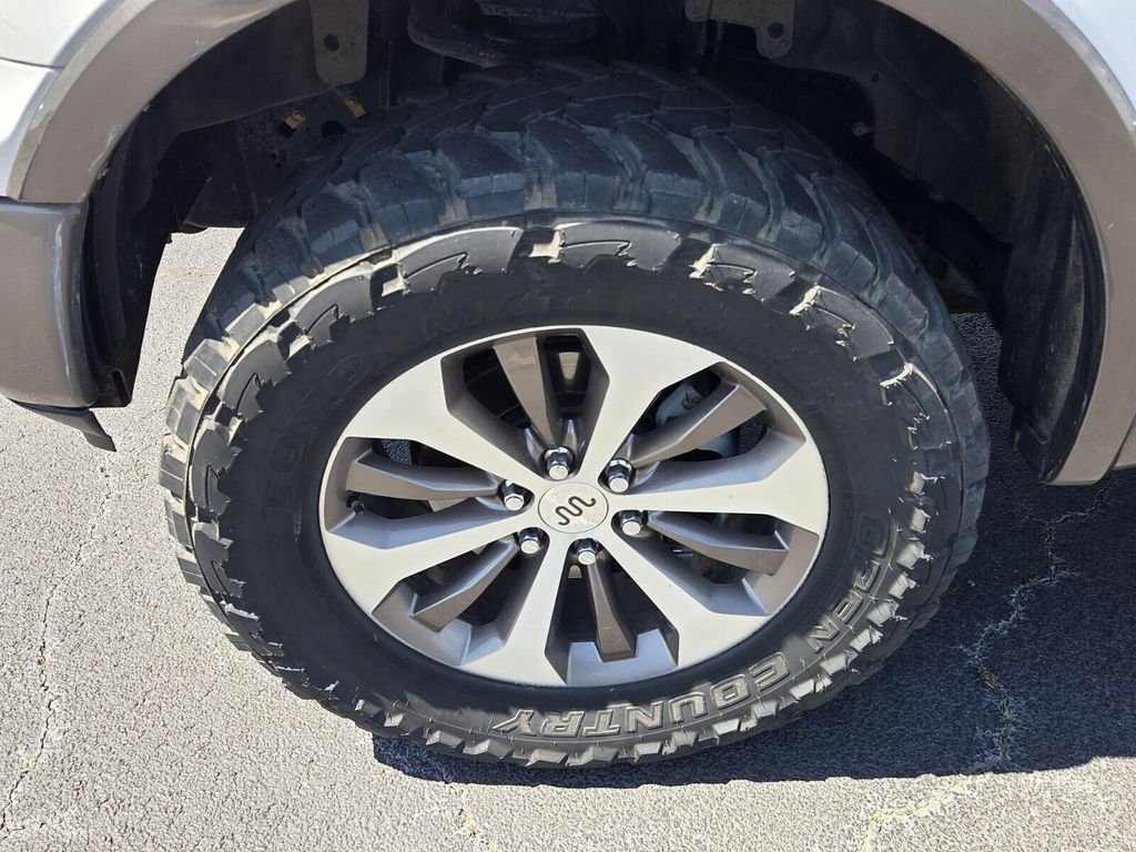 Used 2018 White Ford King Ranch image 18