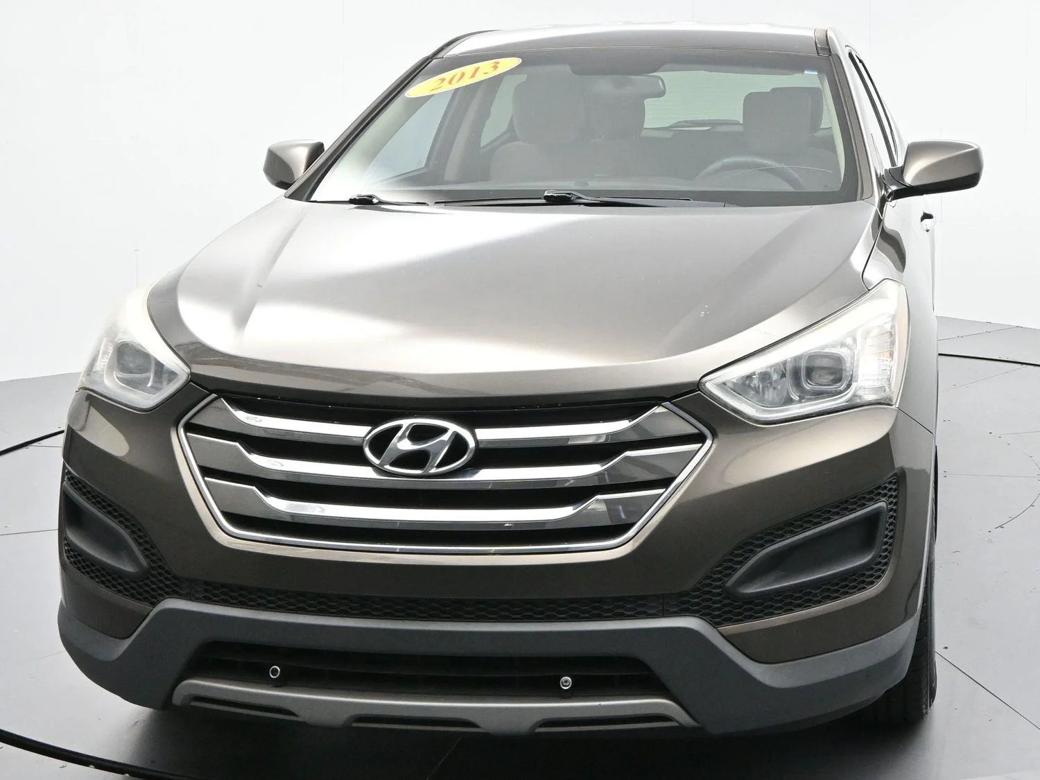 Used 2013 Cabo Bronze Hyundai Sport image 3