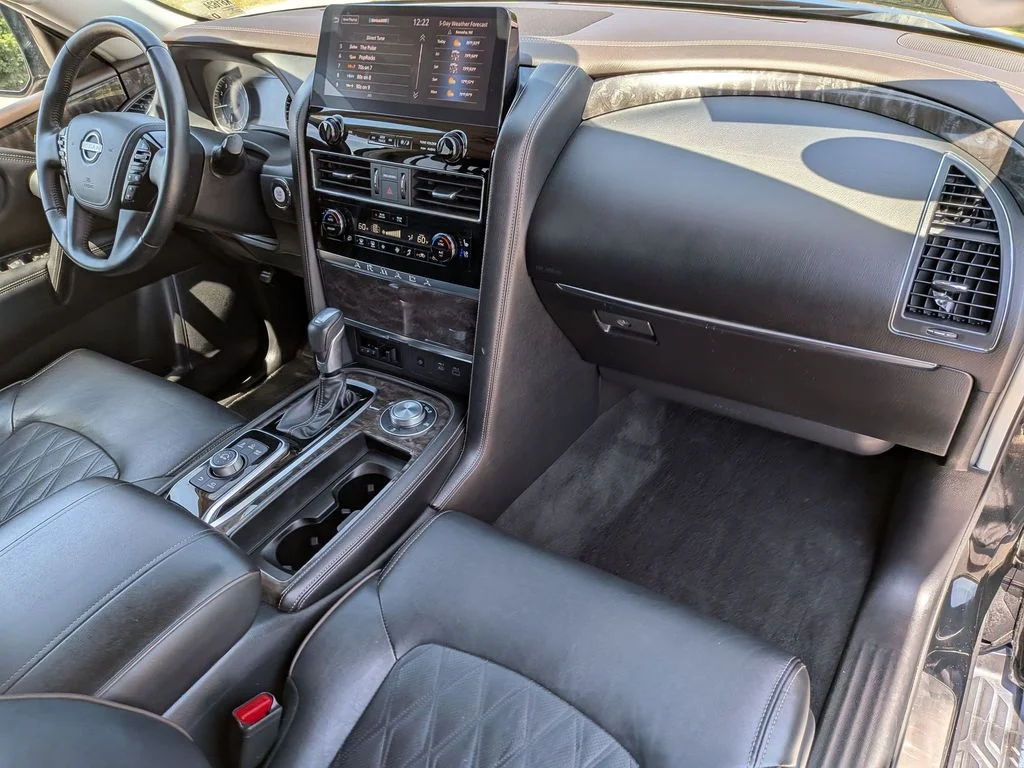 Used 2022 Black Nissan Platinum image 35