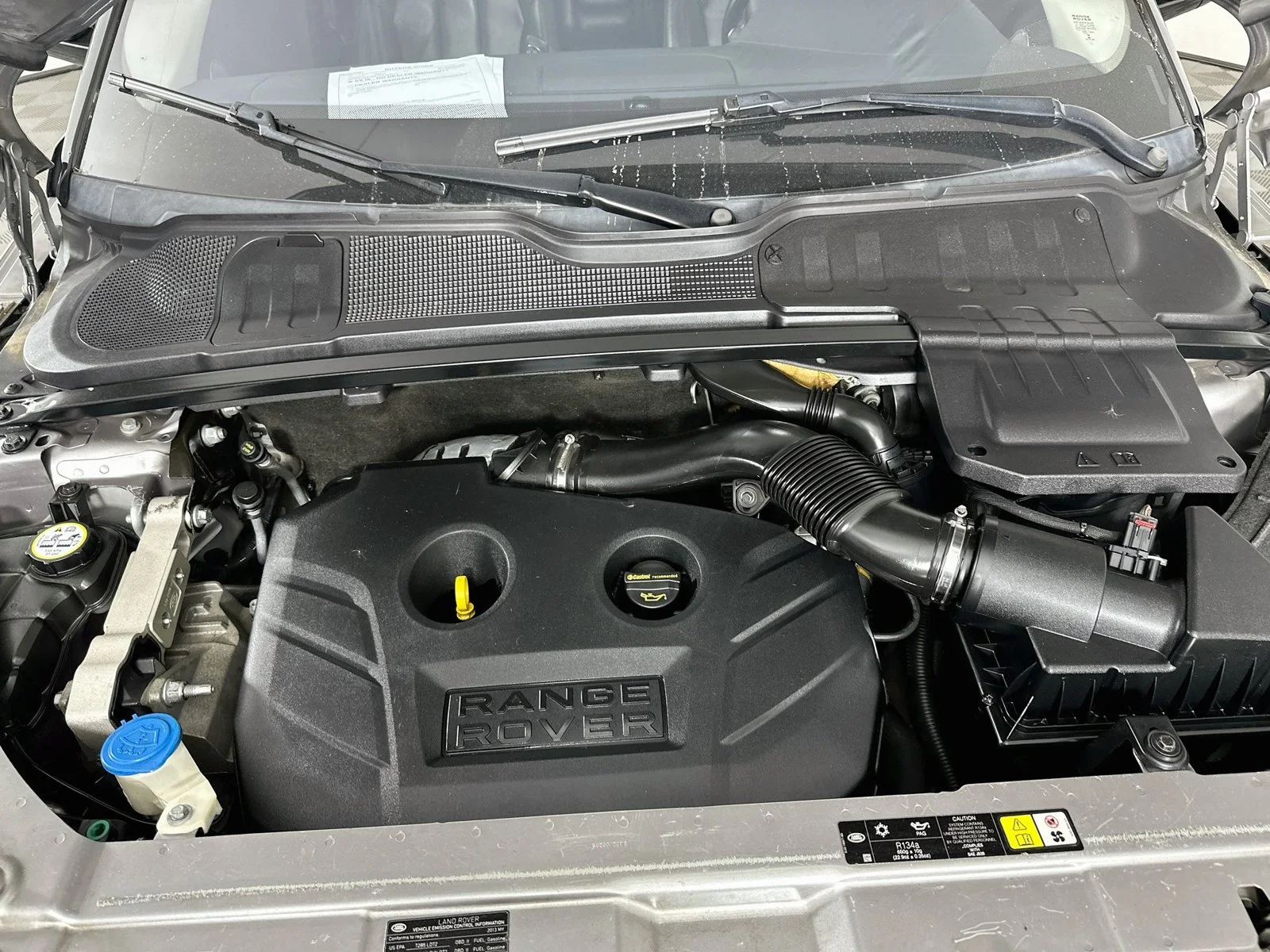 Used 2013 Gray Land Rover Pure image 32