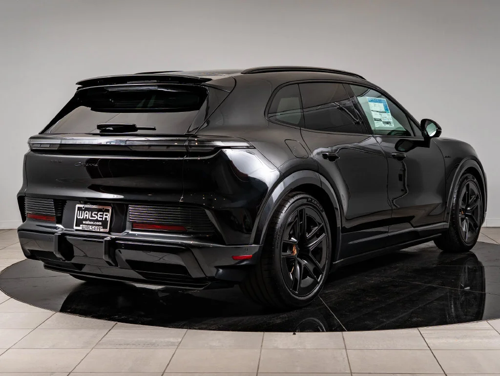 Used 2026 Black Metallic Porsche  image 8