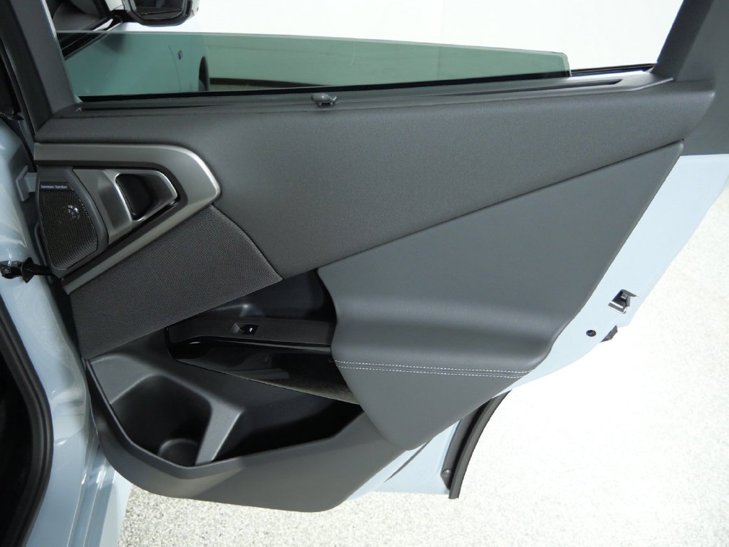 New 2026 Brooklyn Grey Metallic BMW M50 xDrive image 25