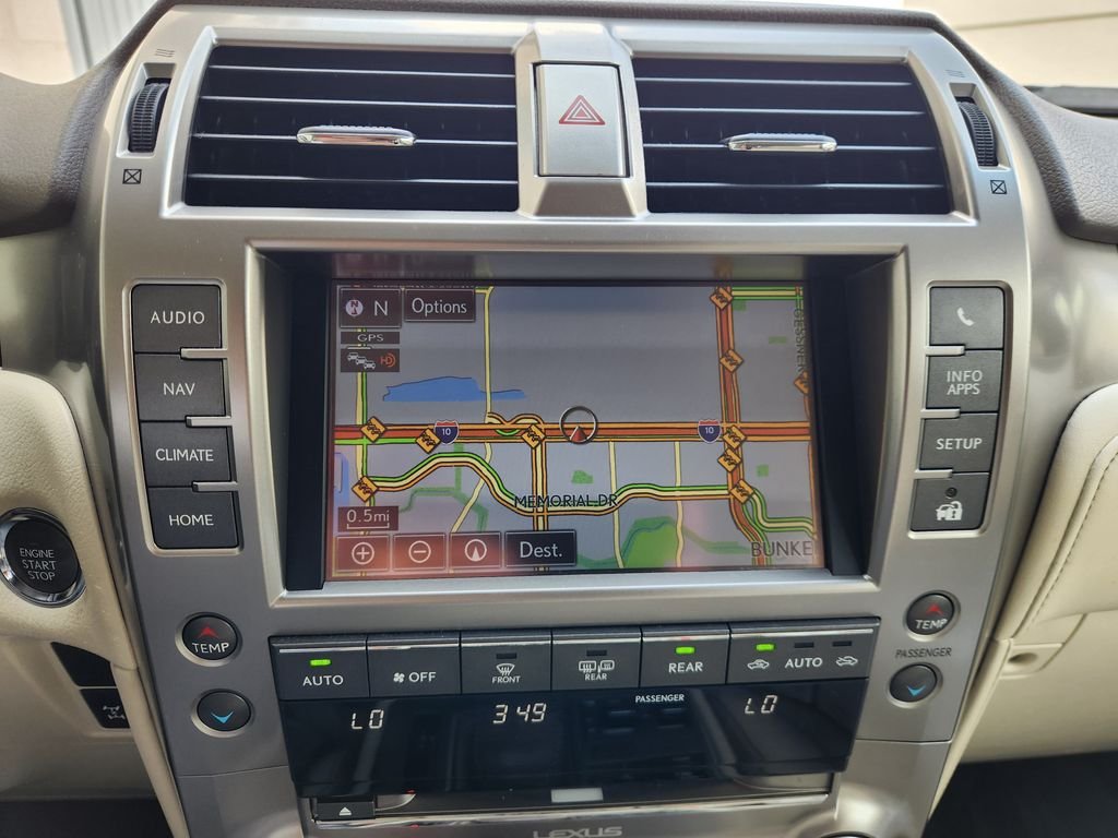 Used 2015 Starfire Pearl Lexus 460 Luxury image 18