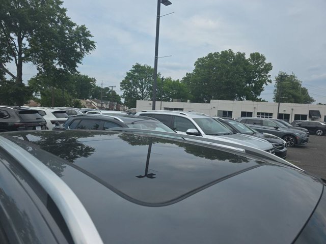 Certified Used 2022 Pure Gray Volkswagen SE image 6