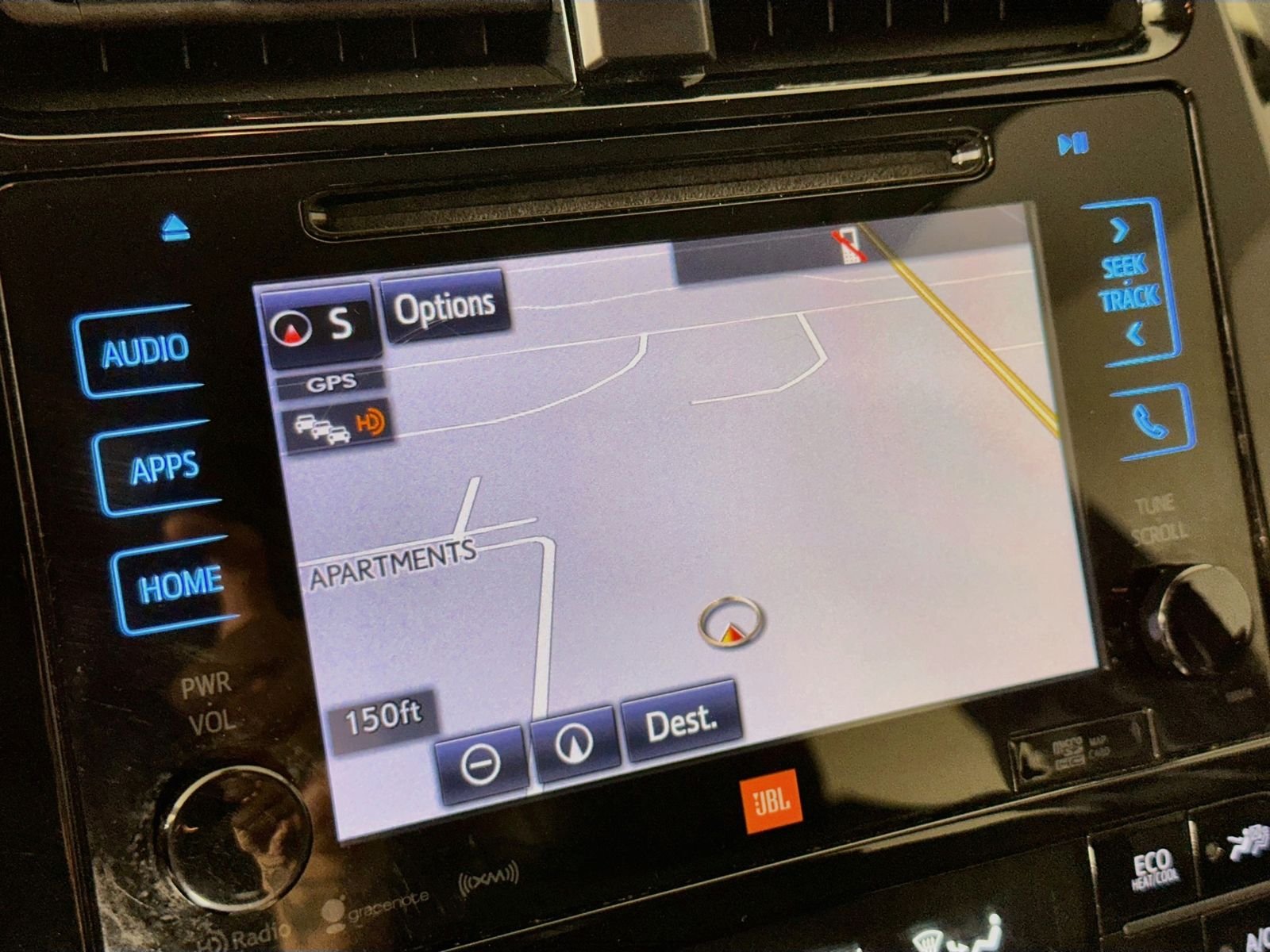Used 2016 Blizzard Pearl Toyota Four Touring image 13